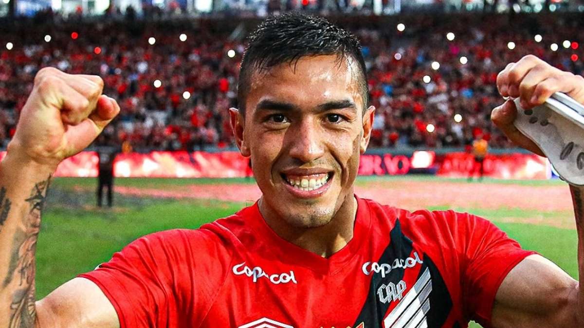 Cuello pode deixar Athletico após indicação de Cuca