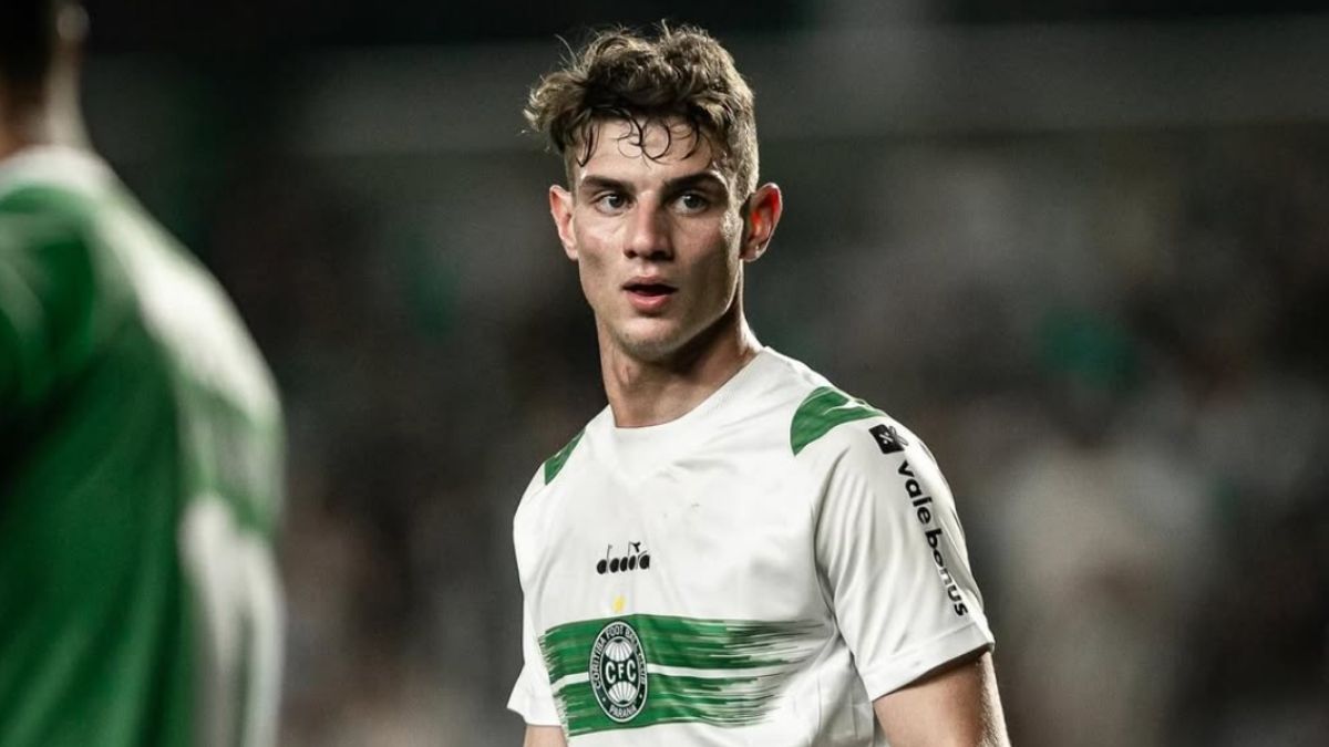 Lateral do Coritiba é cotado por São Paulo, Atlético-MG e Internacional