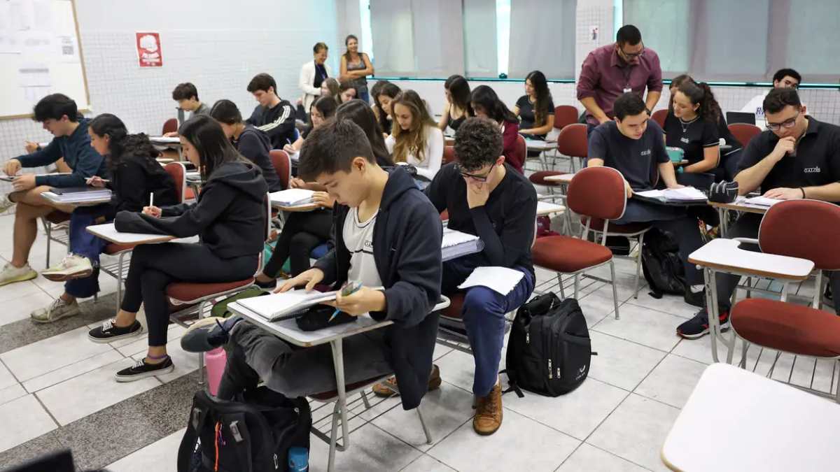 Enem divulga notas nesta segunda-feira (13); veja como acessar